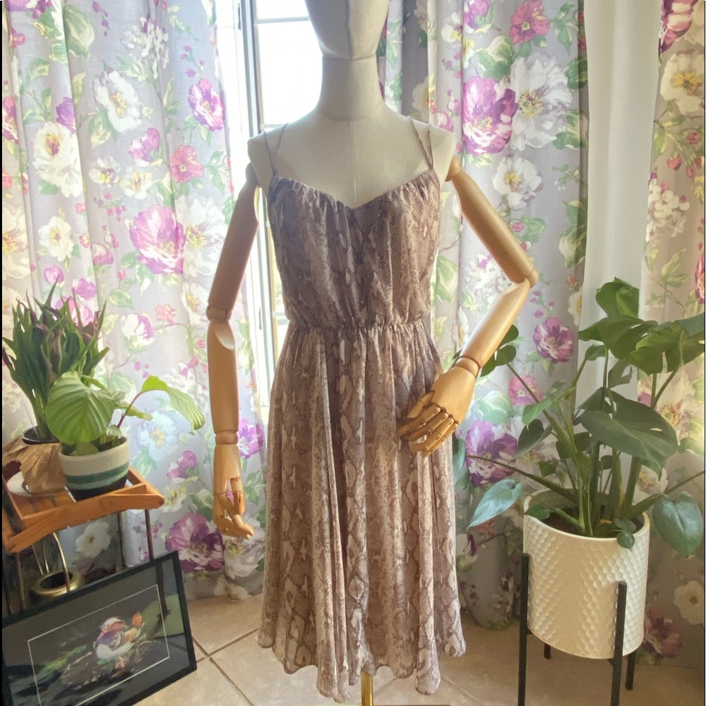 Banana Republic Snake print dress